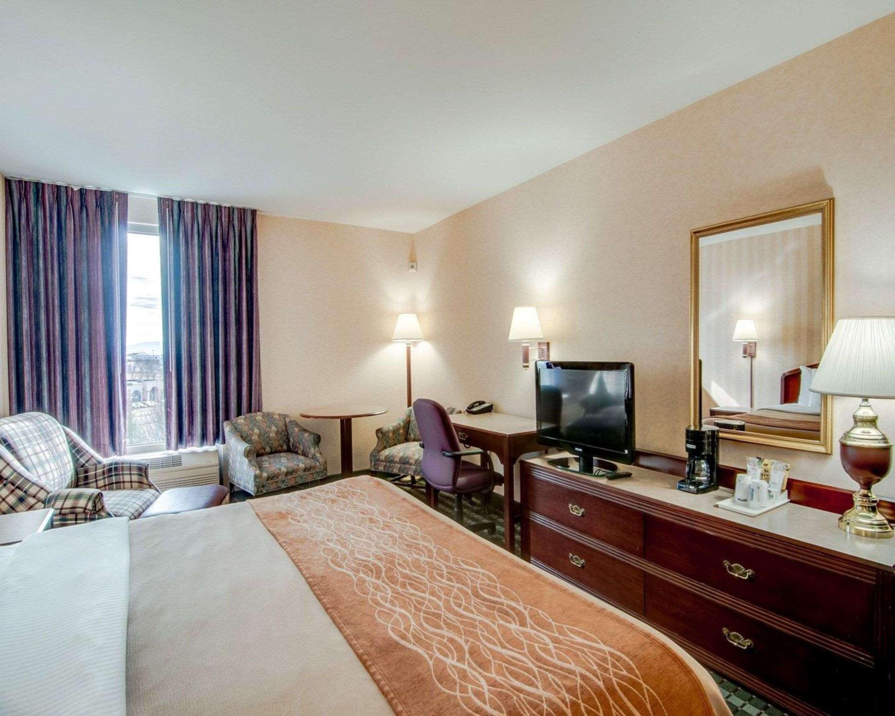 Comfort Inn Airport Roanoke Kültér fotó