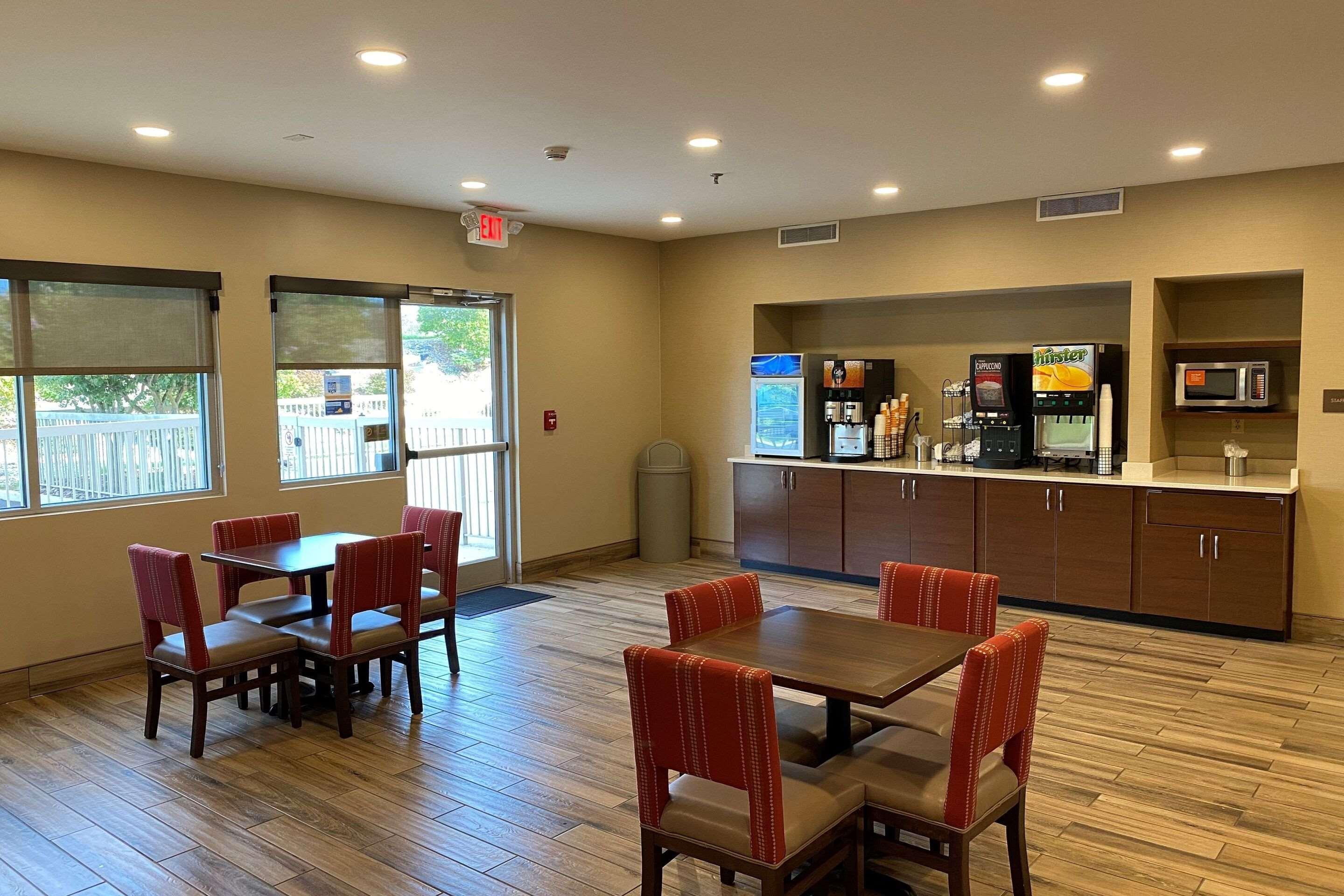 Comfort Inn Airport Roanoke Kültér fotó